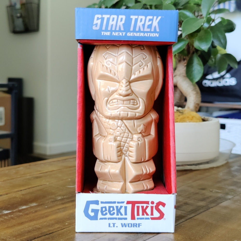 Geeki Tikis Lt. Worf tiki mug